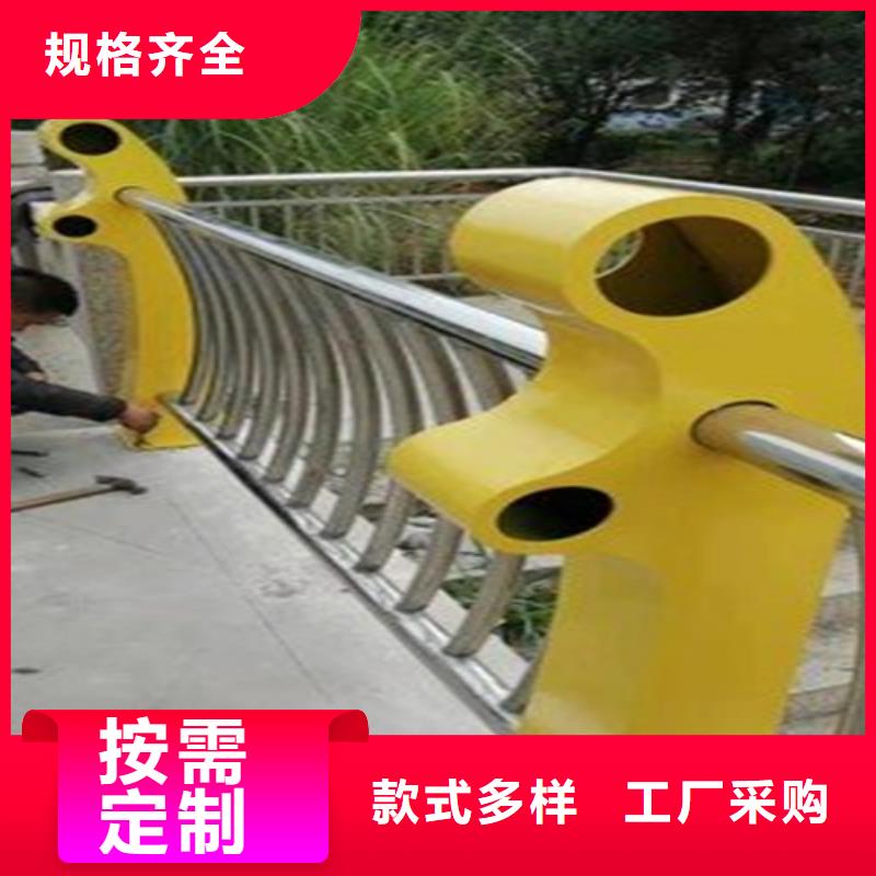 交通隔离护栏、交通隔离护栏生产厂家-找鼎辰金属制品有限公司