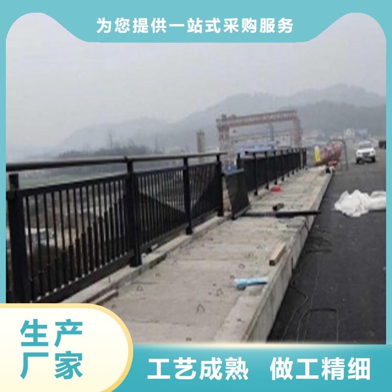 护栏Q235钢板立柱以质量求生存