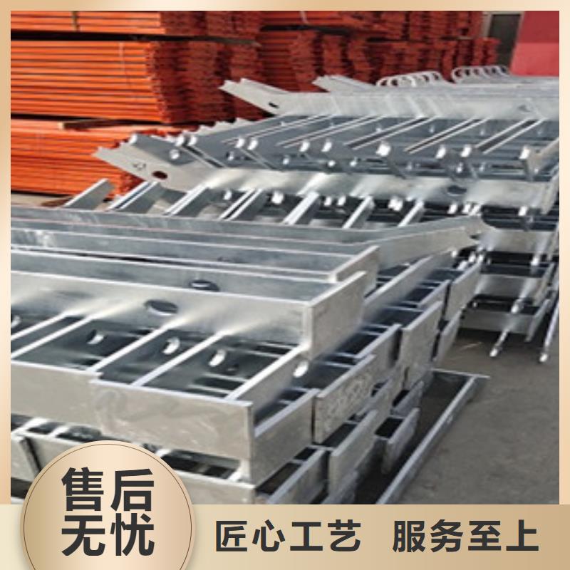 不锈钢复合管护栏防撞立柱厂家批发价