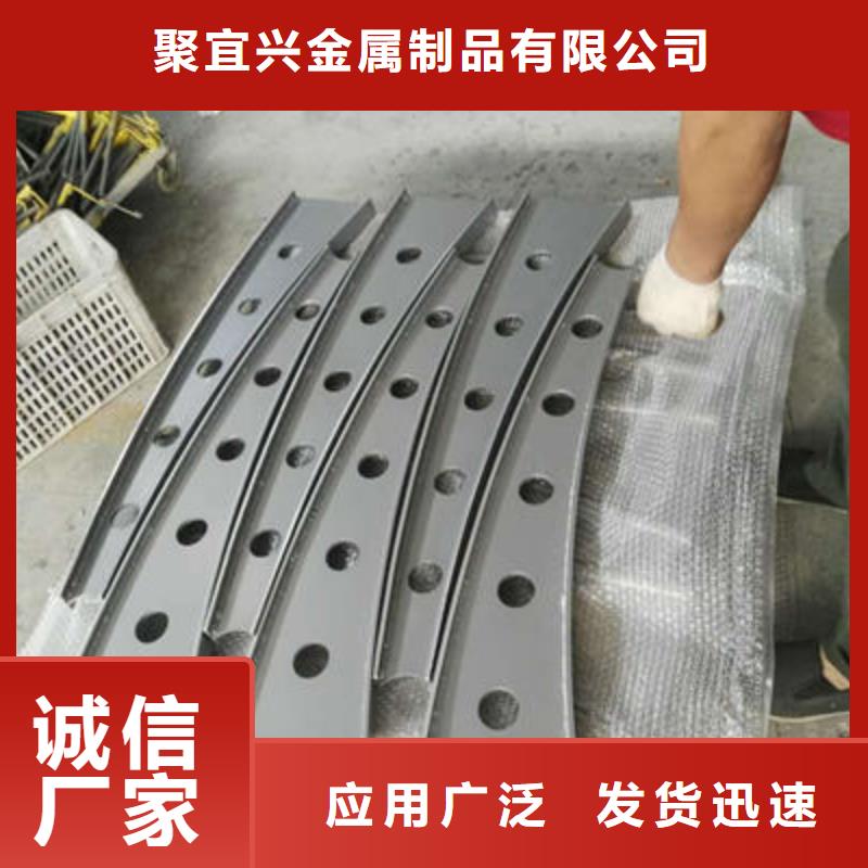 防撞立柱木纹景观护栏可零售可批发