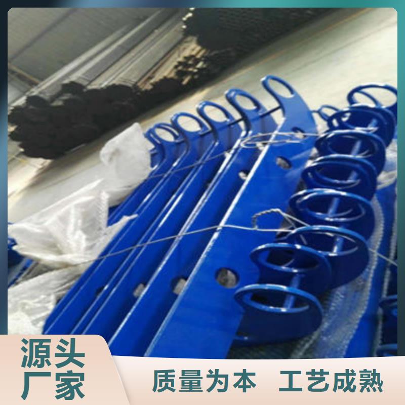 防撞立柱木纹景观护栏可零售可批发