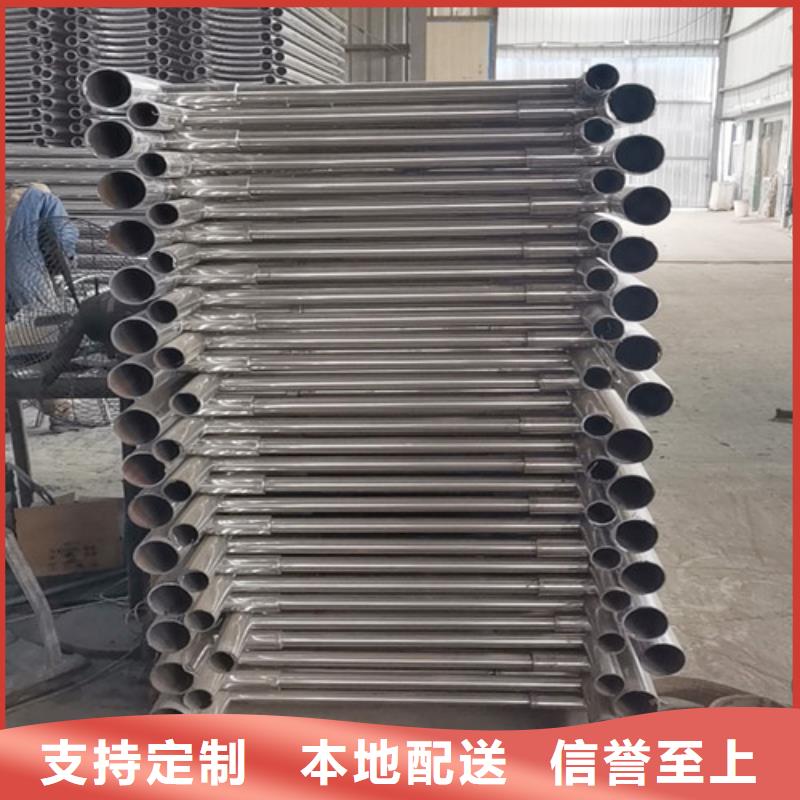 马路边护栏制造商