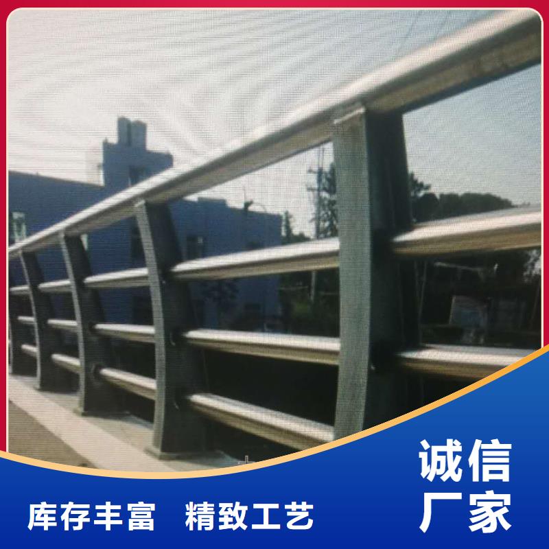 不锈钢内衬碳素复合管木纹转印护栏质检合格发货
