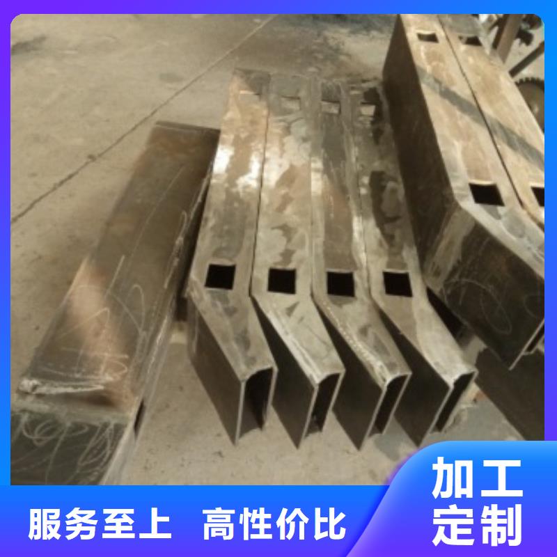 不锈钢复合管护栏热镀锌立柱大厂家实力看得见