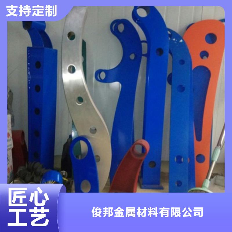 不锈钢护栏交通防撞围栏产品实拍
