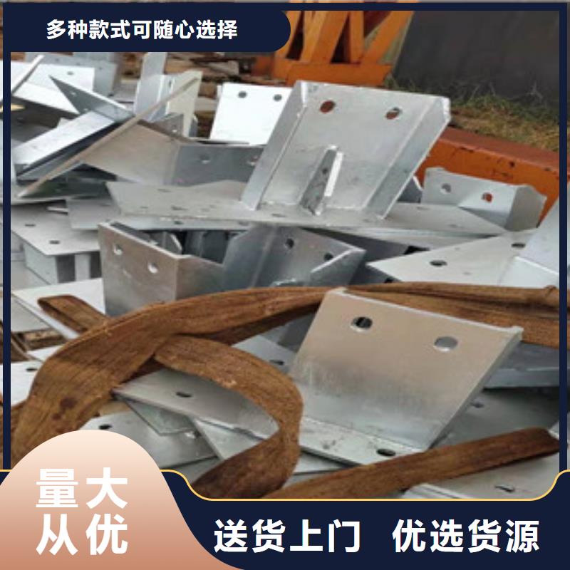 桥梁护栏_LED灯光护栏专业信赖厂家