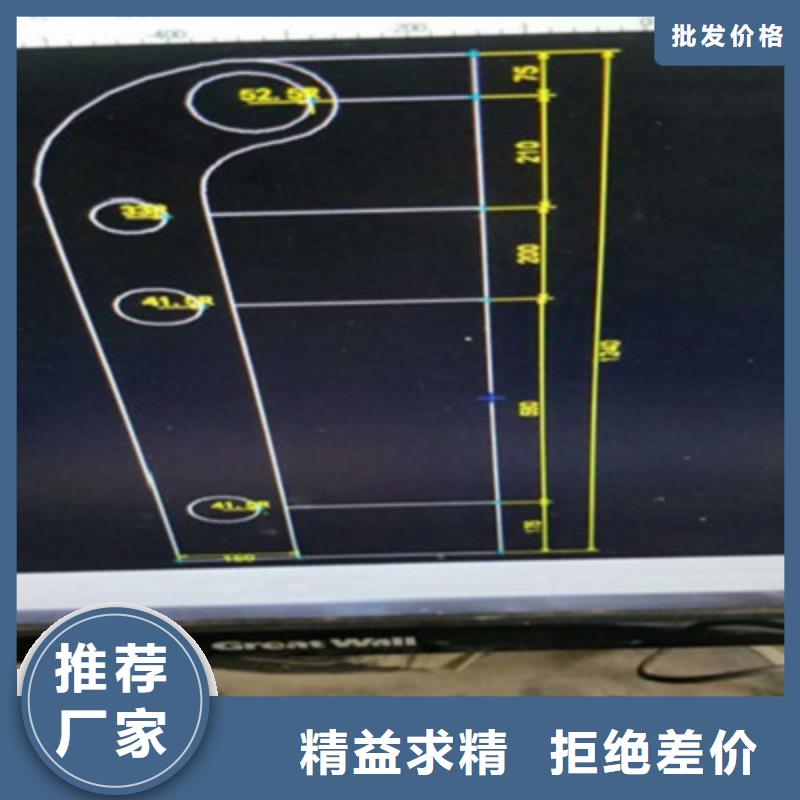 桥梁灯光防撞护栏【热镀锌立柱】自有厂家