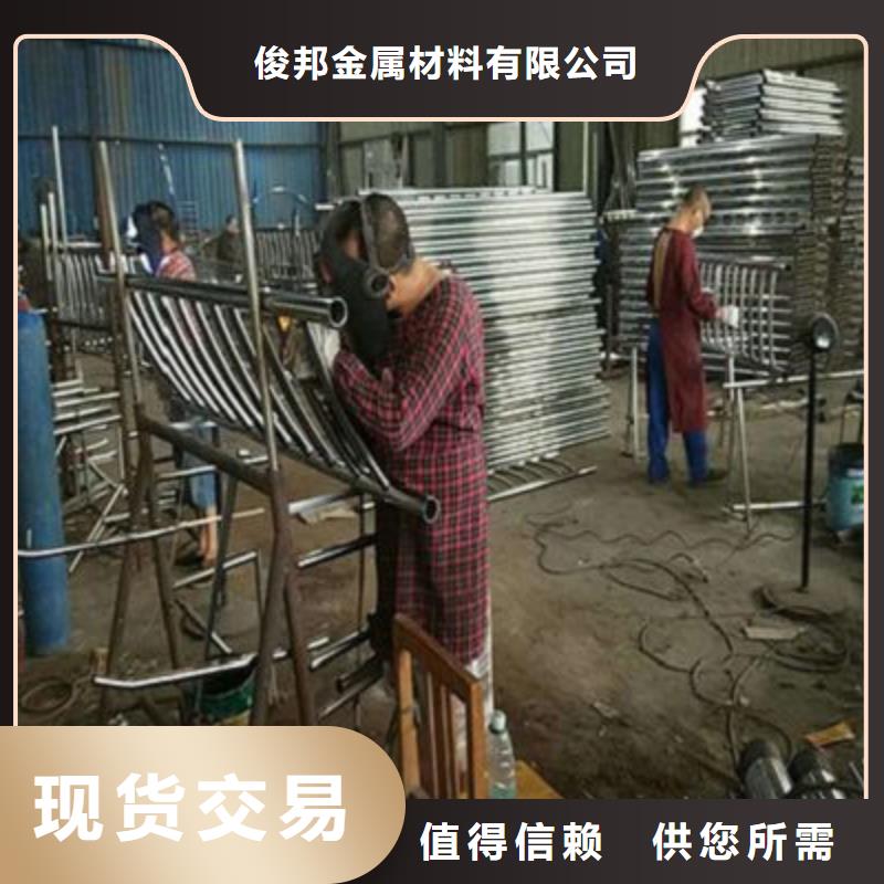 防撞桥梁栏杆-不锈钢桥梁栏杆细节展示
