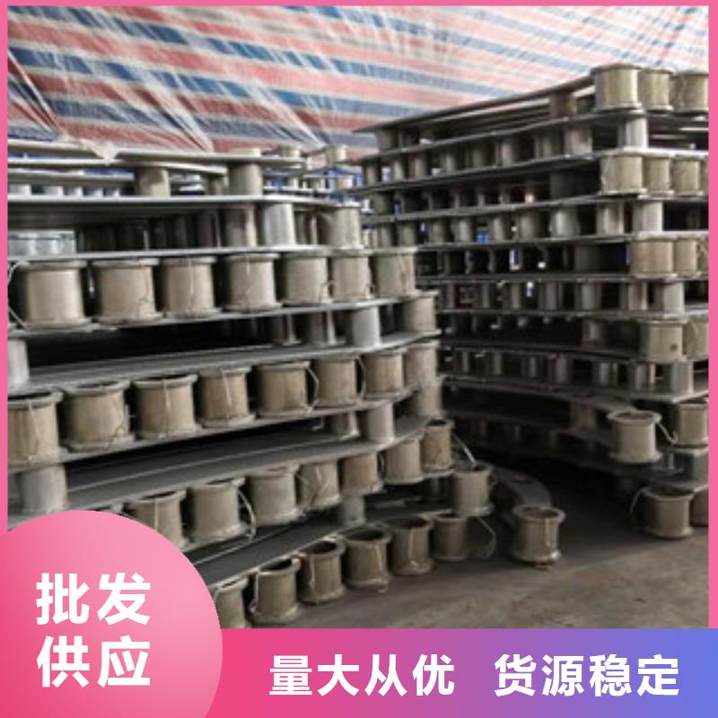 定制防撞护栏复合管护栏环保耐用