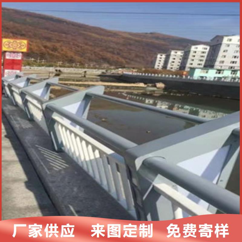 灯光护栏防撞护栏款式多样
