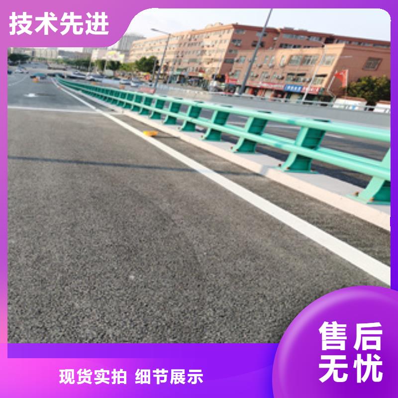 【桥梁防撞栏杆不锈钢木纹转印栏杆质检合格出厂】