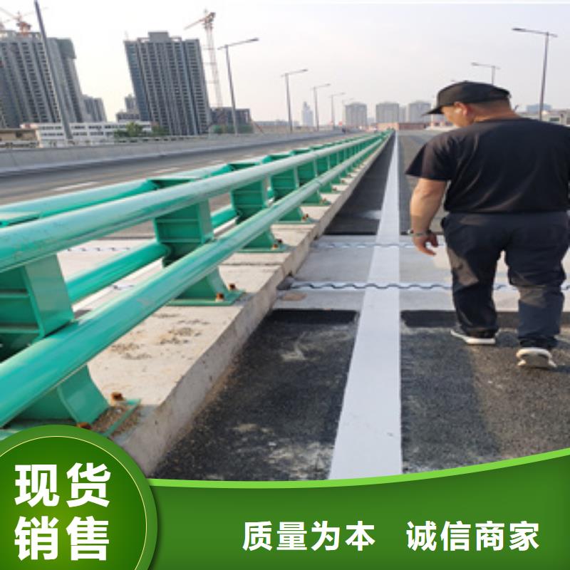 看这里！复合管高铁站栏杆性价比高