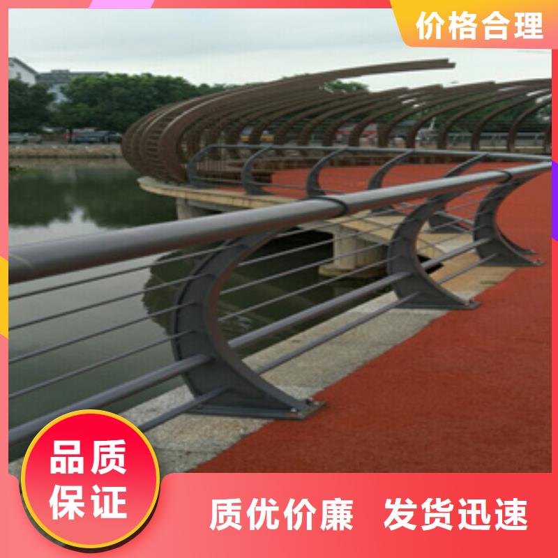 复合管公路隔离栏杆选择聚宜兴实力老厂