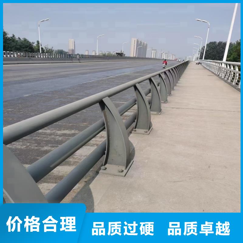 河道方管木纹转印防撞护栏表面光滑平整