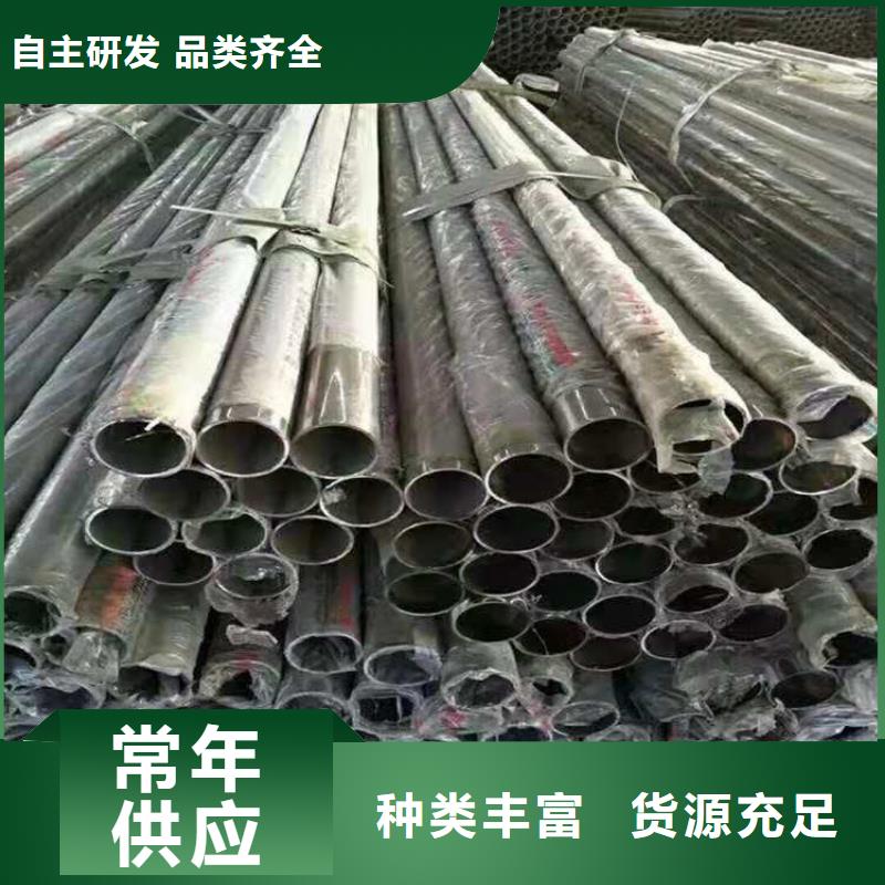 桥梁防撞栏杆来厂考察