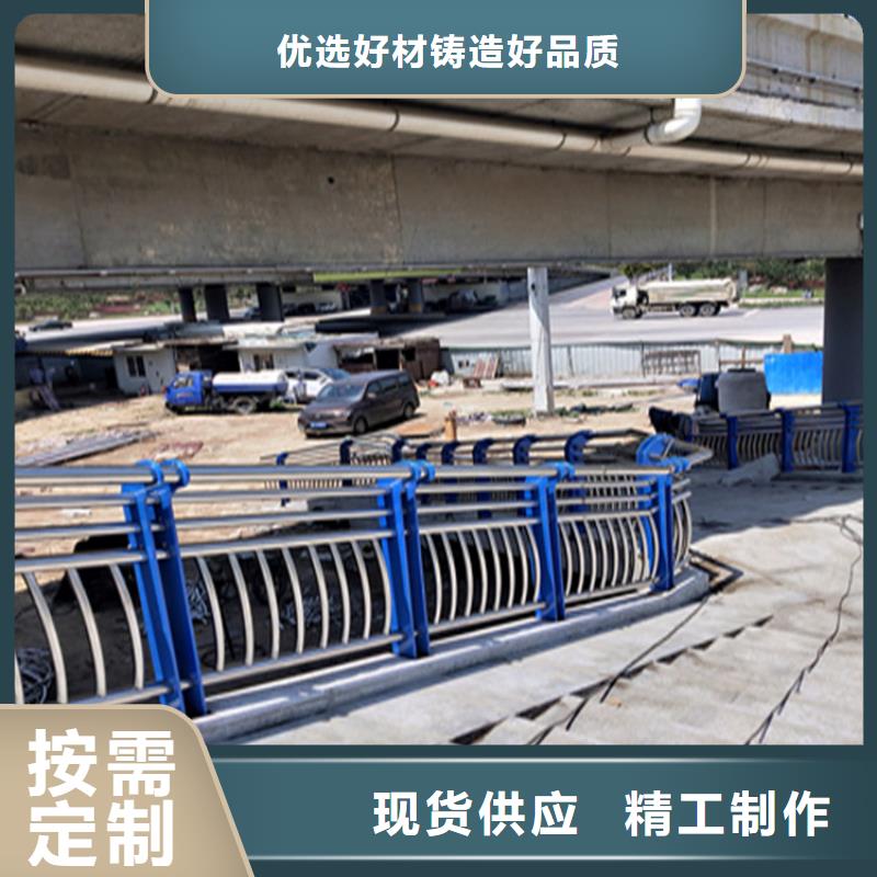镀锌方管桥梁防护栏安装方便