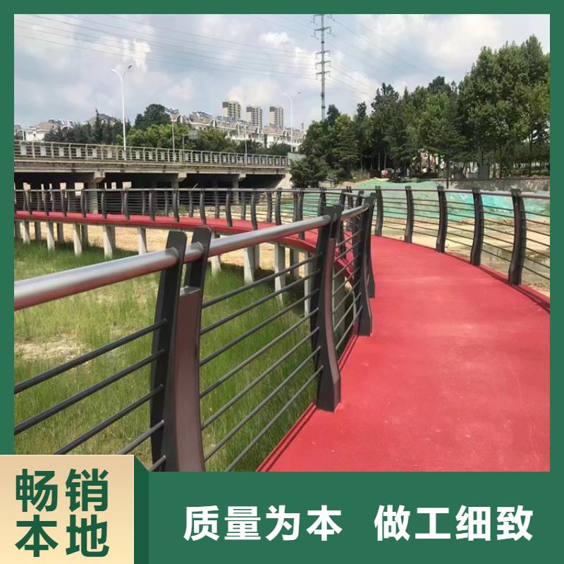 钢管静电喷塑公路护栏坚固切割