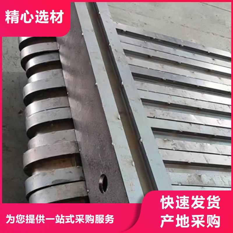 Q235钢板立柱大量订做