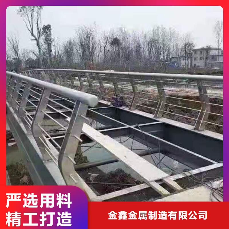 【道路桥梁防撞护栏镀锌波形护栏经久耐用】