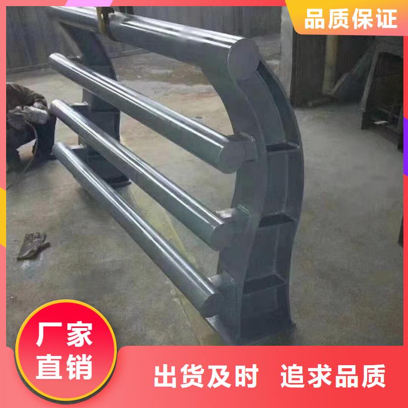 道路隔离栏杆产品齐全
