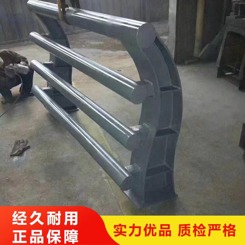 保亭县质优价廉的304桥梁两侧灯光护栏施工经销商