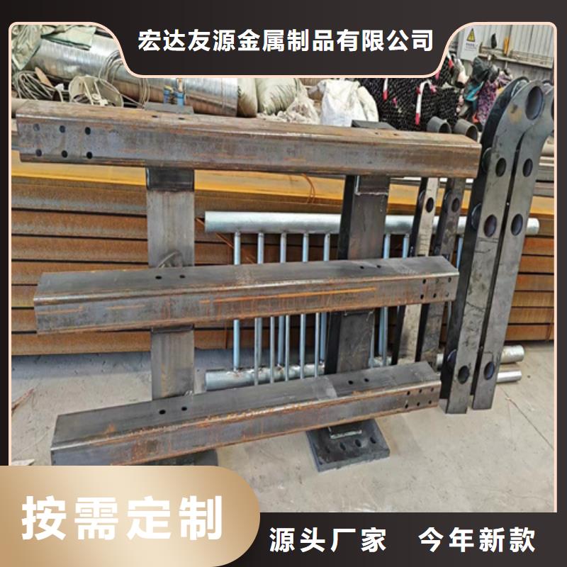 LED灯光护栏造型多样