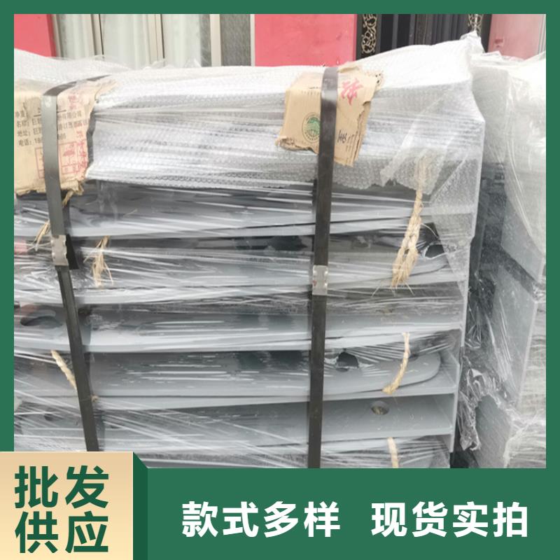 防撞护栏厂家联系电话如何选择