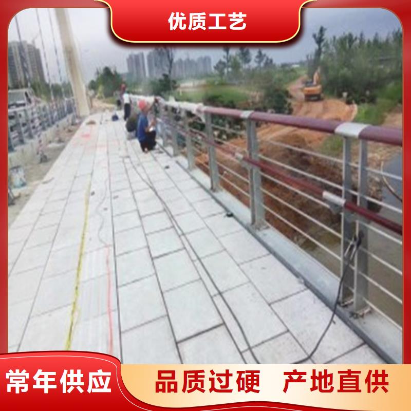 道路护栏大量现货