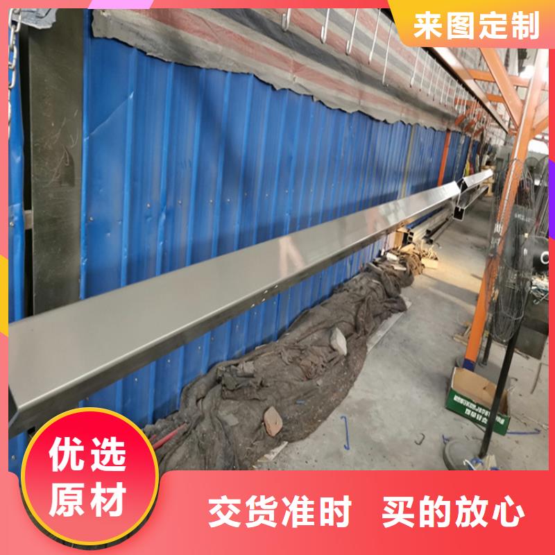 景观栈道仿木纹河道护栏厂家直销