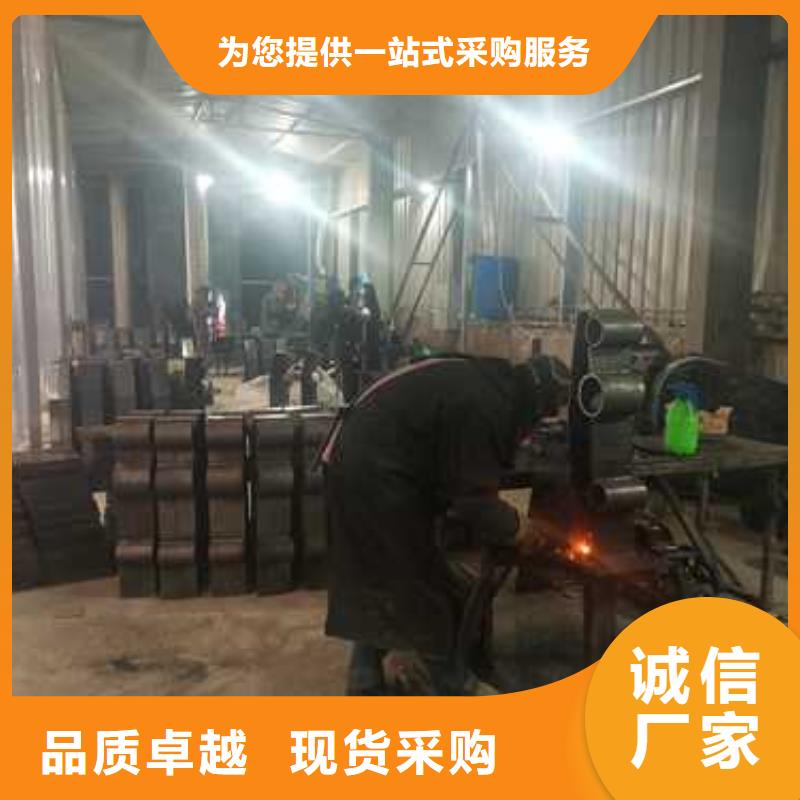 防撞护栏厂家设备生产厂家