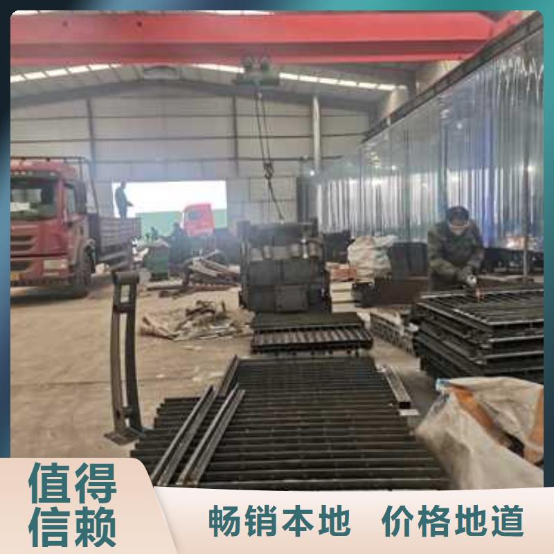 选购防撞护栏生产厂家认准宏达友源金属制品有限公司