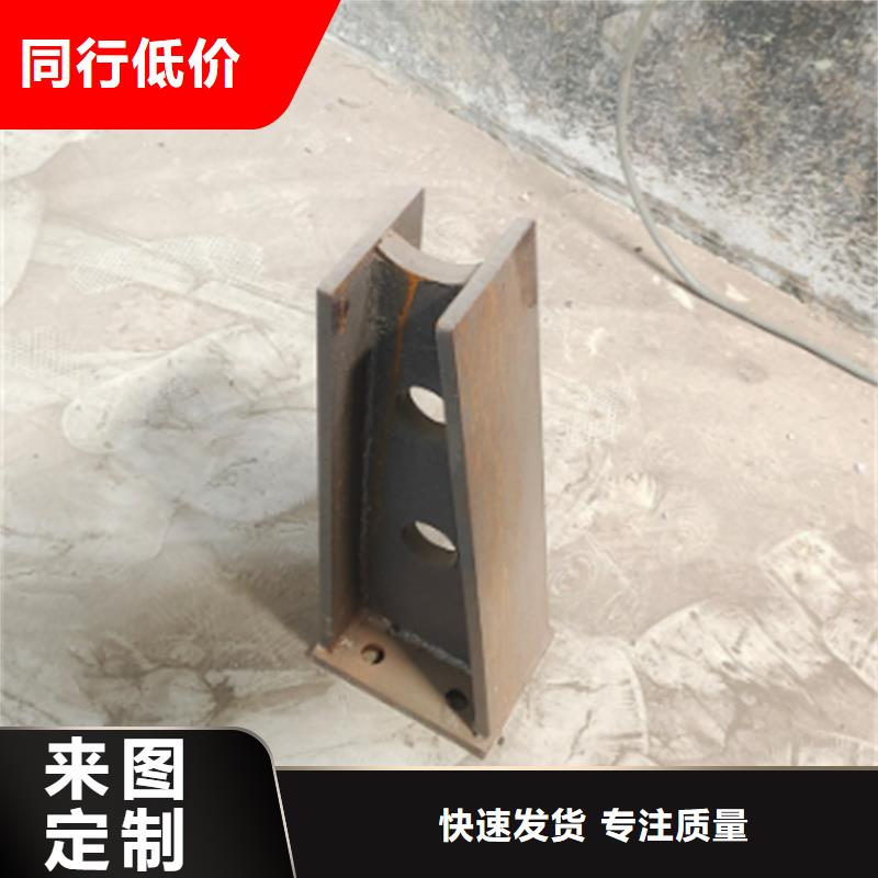 不锈钢桥梁护栏不锈钢复合管桥梁护栏厂家厂家大量现货
