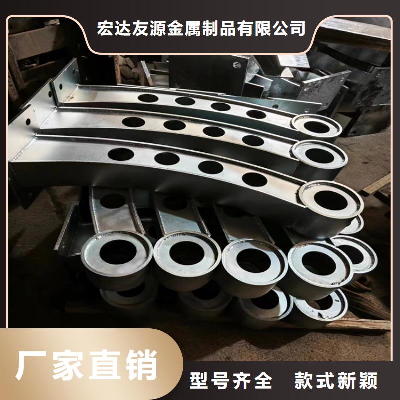 多年专注人行护栏生产的厂家