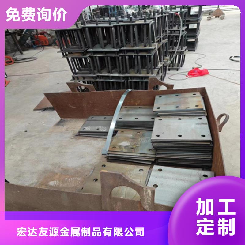 河道护栏_金属梁柱式防撞栏杆厂家用心做好每一件产品