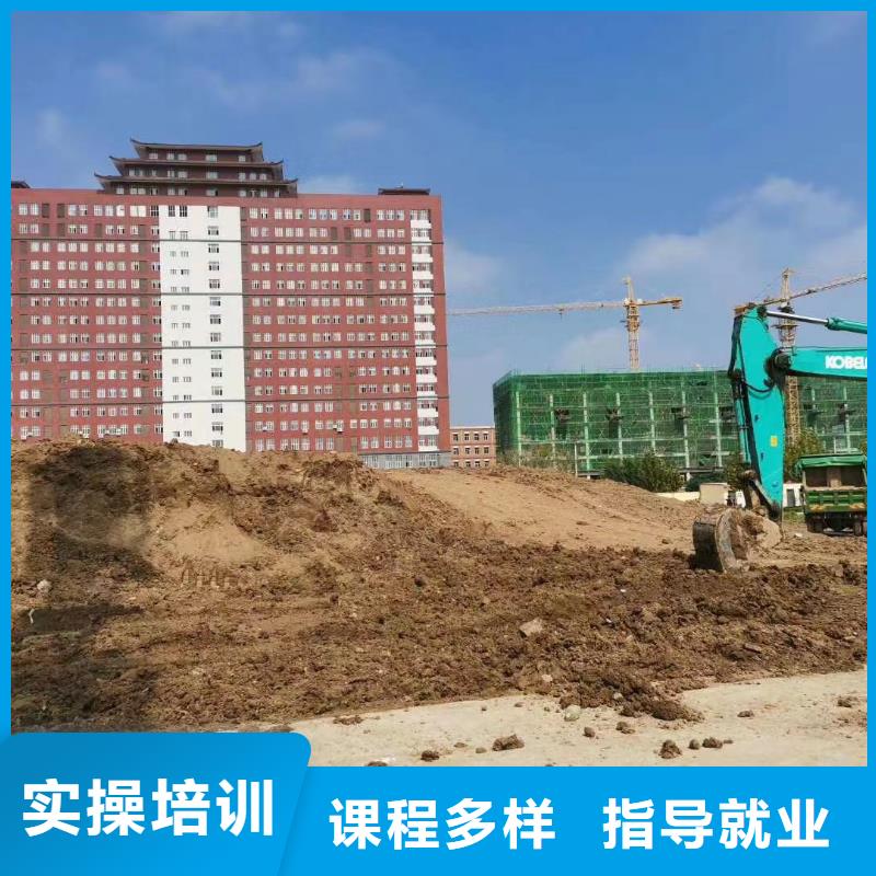 挖掘机钩机驾驶学校新消息
