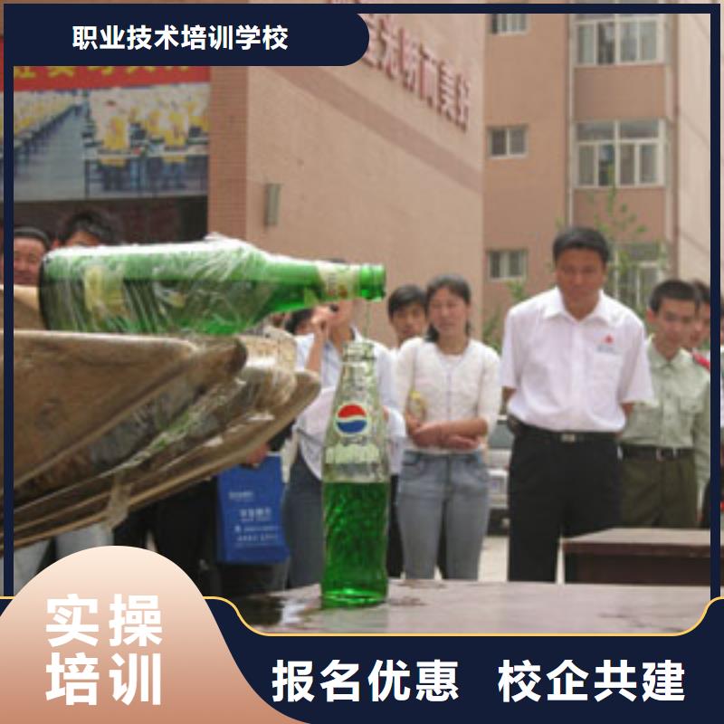 学开钩机培训基地好消息