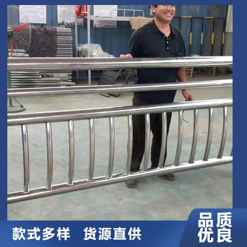 喷塑钢管护栏量大有优惠