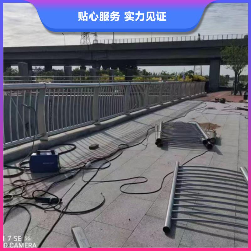 不锈钢桥梁灯光护栏样式