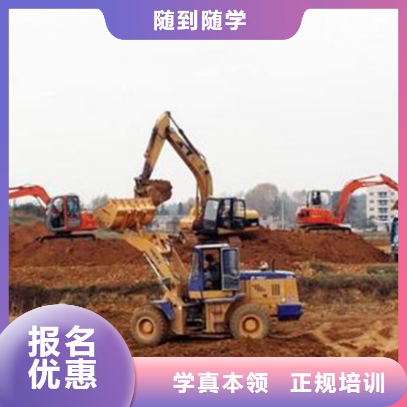 专业学塔吊叉车的驾校集团化教学资源共享