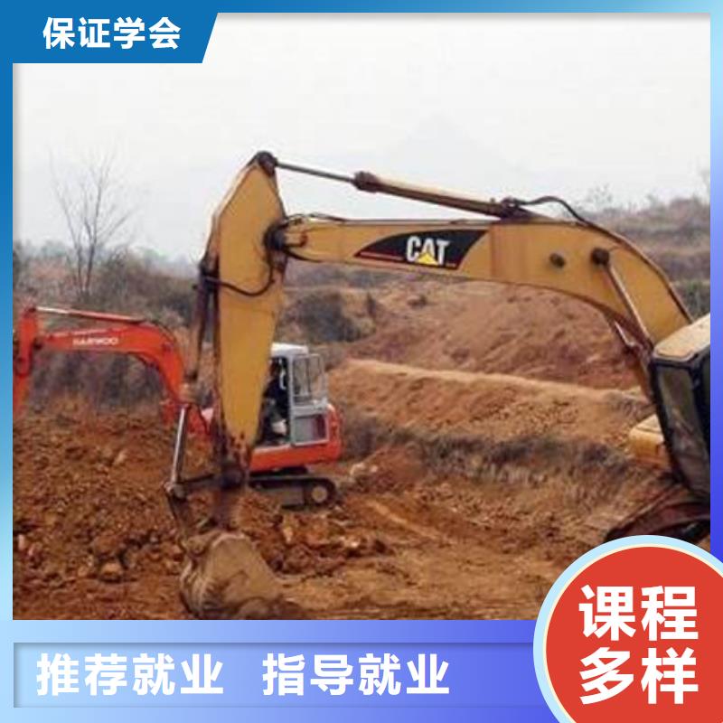 专业的塔吊叉车培训学校校企合作实战教学