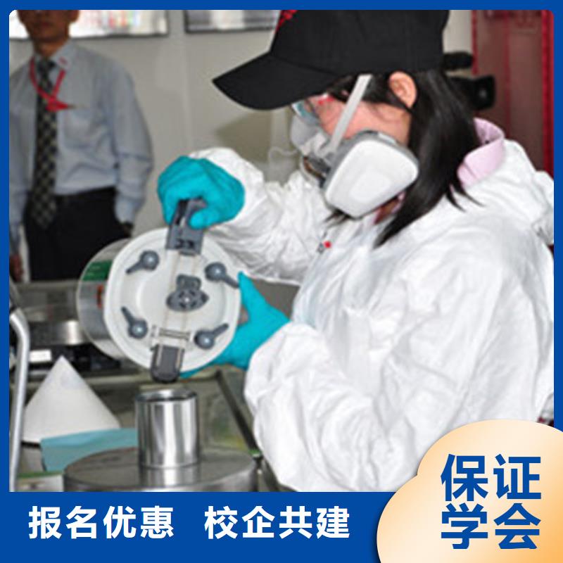 汽车装饰装潢培训学校入学即签订合同