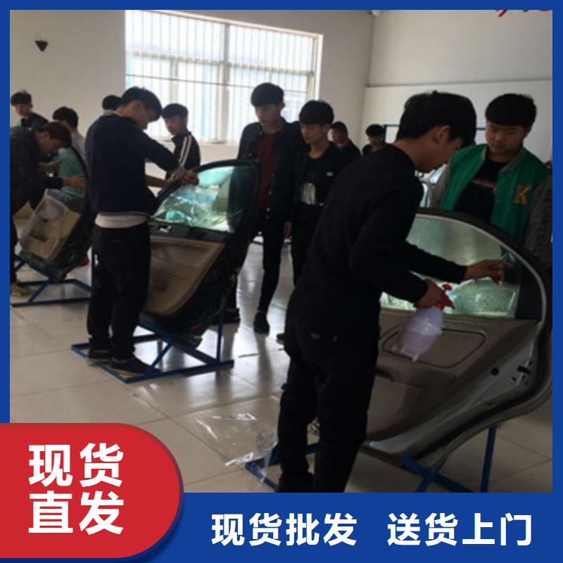 枣强汽车钣金喷漆技校哪家好|实训为主的汽车钣喷学校|