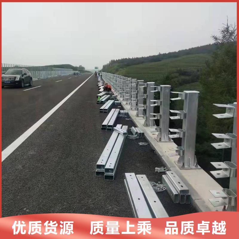 河道桥梁防撞护栏生产厂家欢迎来厂考察