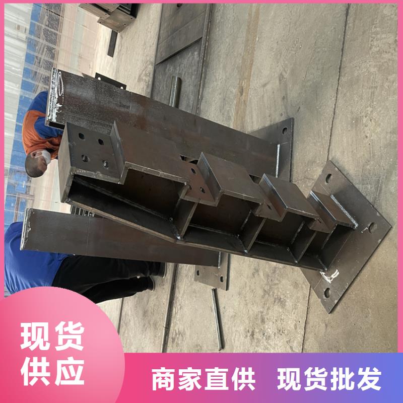内衬镀锌复合管天桥护栏生产厂家