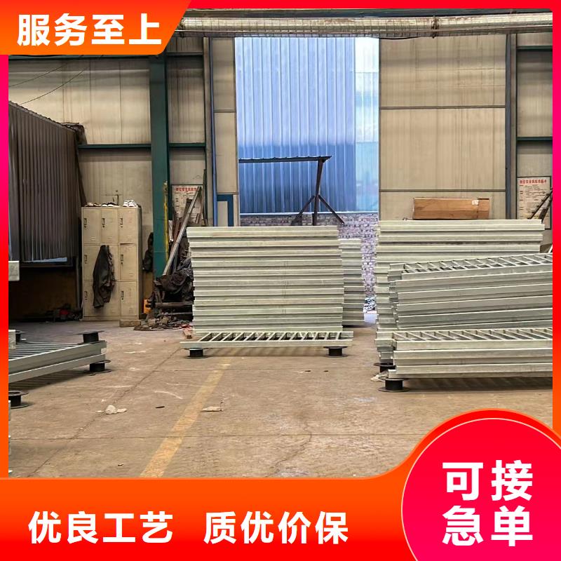质优价廉的不锈钢复合管防撞护栏生产厂家