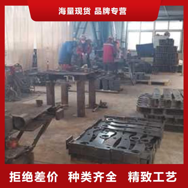 买防撞不锈钢复合管栏杆选择实体厂家