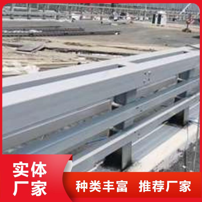 不锈钢复合管护栏灯光护栏当地厂家值得信赖