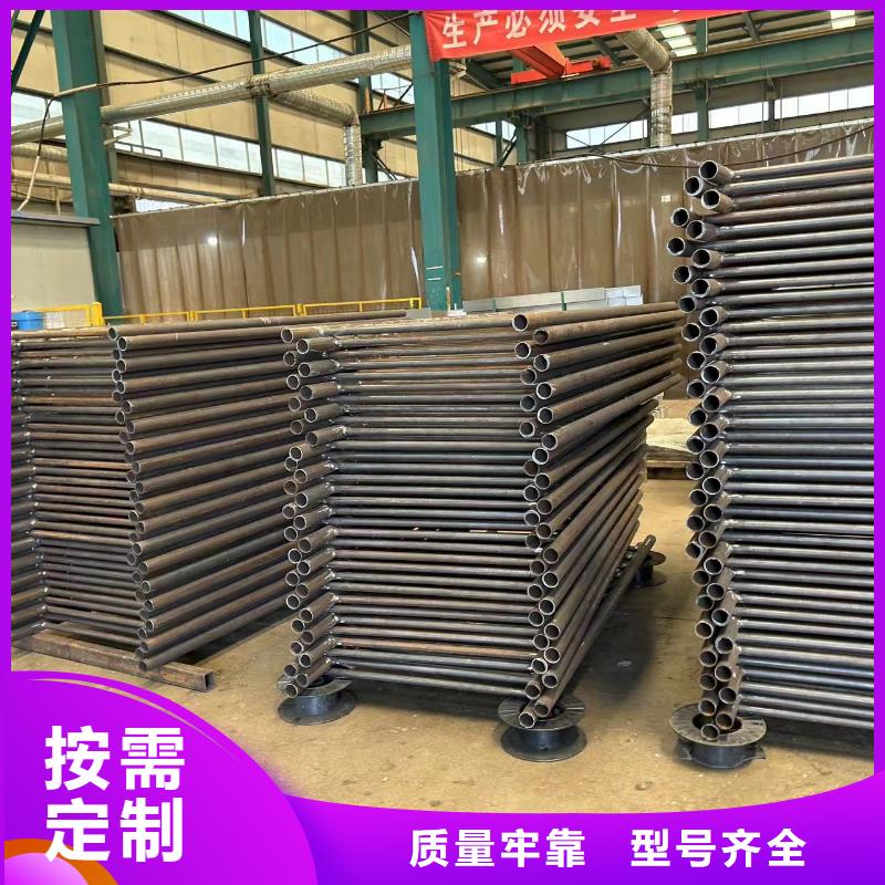 桥梁护栏库存量大