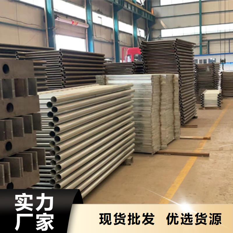 桥梁护栏种类丰富