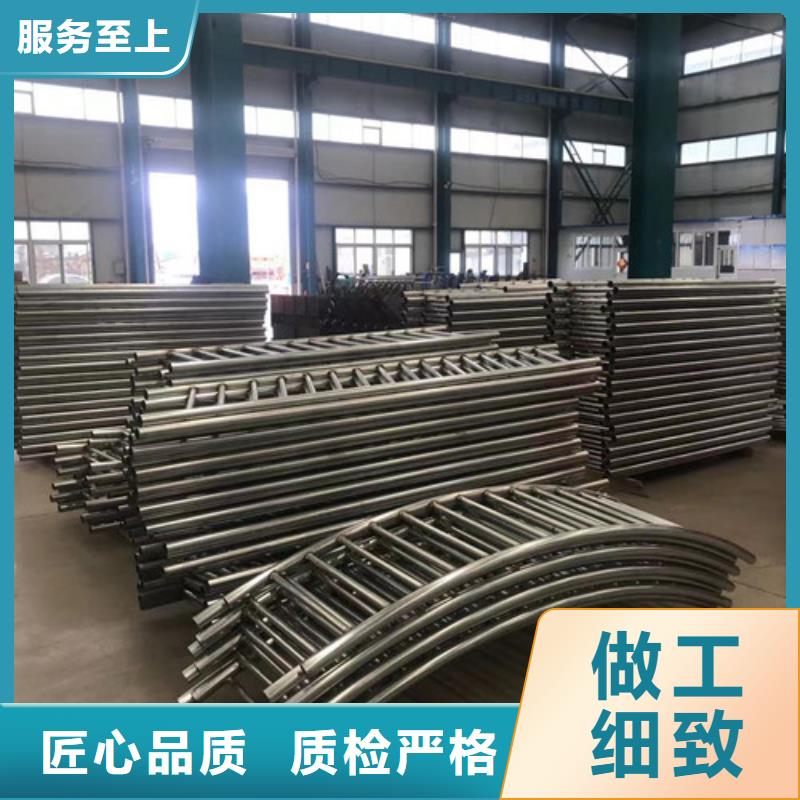 镀锌防撞护栏-镀锌防撞护栏一手货源